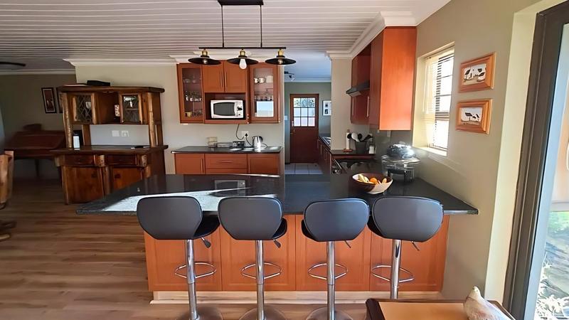 4 Bedroom Property for Sale in Monte Christo Western Cape